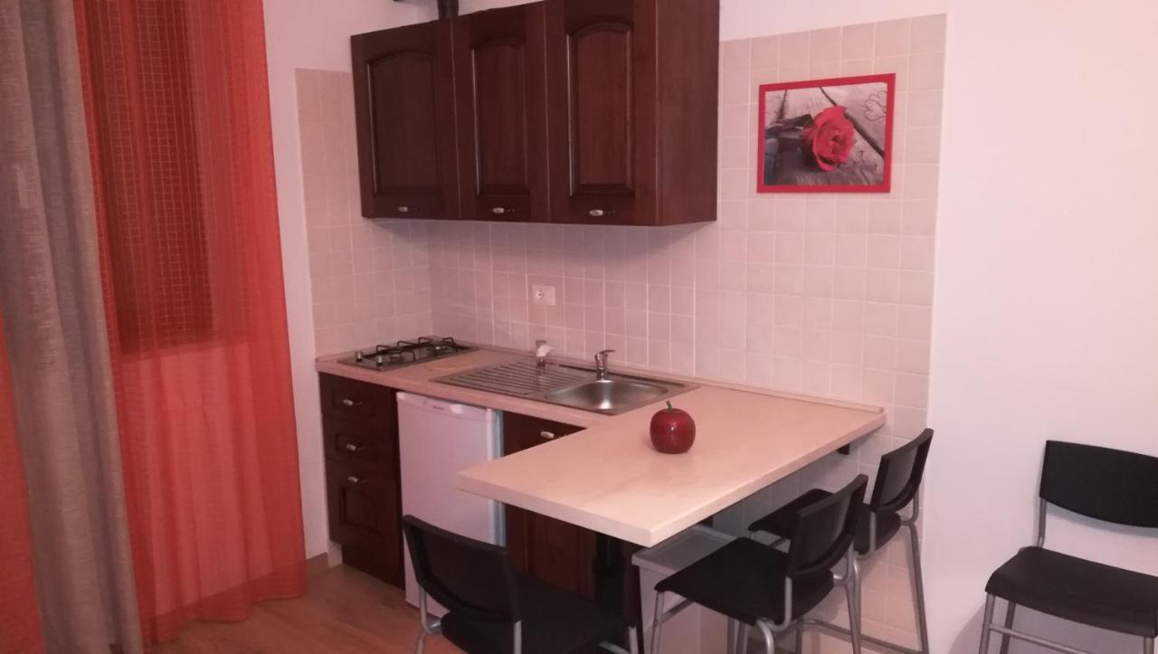 Eremo Del Dotto Aparthotel Alberobello Kamer foto